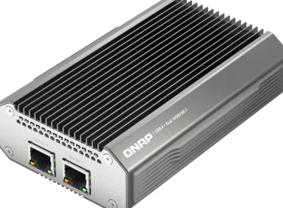 Karta sieciowa Qnap QNAP QNA-UC10G2T - adapter sieciowy - USB4 / Thunderbolt 4 - 10Gb Ethernet x 2